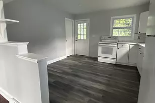 152 Cottage Rd, Enfield, CT 06082 - Photo 8