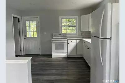 152 Cottage Road, Enfield, CT 06082 - Photo 10