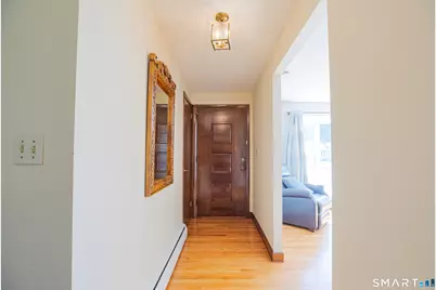 17 School House Road, Newington, CT 06111 - Photo 4