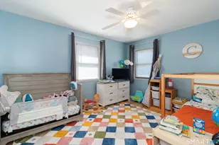 754 Riverside Dr, Orange, CT 06477 - Photo 10