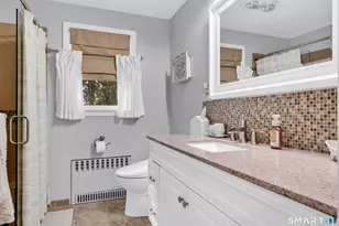27 Woodcrest Dr, Bristol, CT 06010 - Photo 18