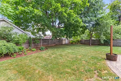 42 Gifford Road, West Hartford, CT 06119 - Photo 26