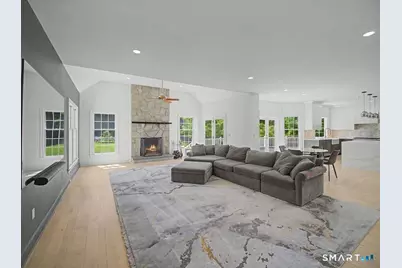 125 Skunk Lane, Wilton, CT 06897 - Photo 12