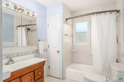 161 Derby Avenue, Orange, CT 06477 - Photo 20