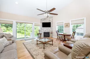 197 Oak Mdw Ln, Torrington, CT 06790 - Photo 4
