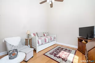 197 Oak Mdw Ln, Torrington, CT 06790 - Photo 16