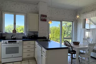 18 Prospect Hill Rd, Branford, CT 06405 - Photo 10