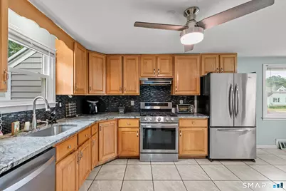 416 Ellis Street, New Britain, CT 06051 - Photo 2