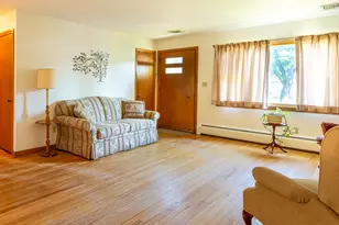 54 Woodhill Rd, Manchester, CT 06042 - Photo 8