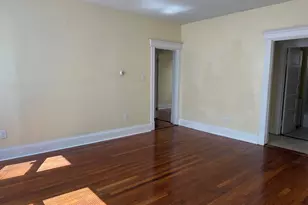 146 Adams St, Hartford, CT 06112 - Photo 2