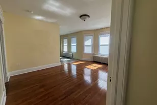 146 Adams St, Hartford, CT 06112 - Photo 4