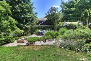 35 Wilkins St, Hamden, CT 06517 - Photo 4