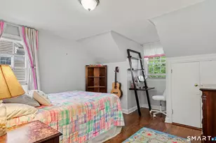 40 Oakwood Dr, Fairfield, CT 06824 - Photo 12