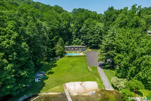 19 Candleview Dr, Sherman, CT 06784 - Photo 32