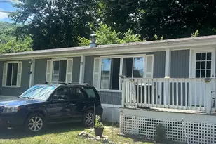 139 Lewis St, Naugatuck, CT 06770 - Photo 2