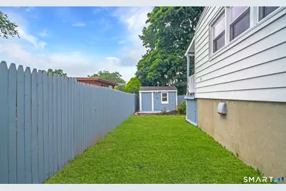476 Ruth Street, Bridgeport, CT 06606 - Photo 30