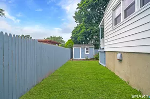 476 Ruth St, Bridgeport, CT 06606 - Photo 30