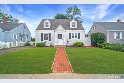 476 Ruth Street, Bridgeport, CT 06606 - Photo 2