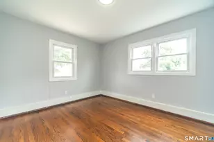 476 Ruth St, Bridgeport, CT 06606 - Photo 26