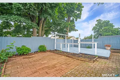 476 Ruth Street, Bridgeport, CT 06606 - Photo 34