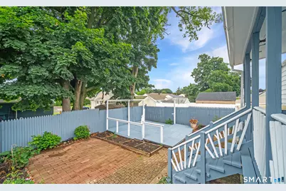 476 Ruth Street, Bridgeport, CT 06606 - Photo 32