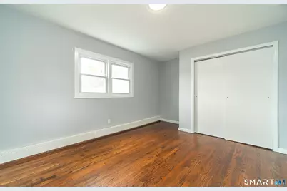476 Ruth Street, Bridgeport, CT 06606 - Photo 24