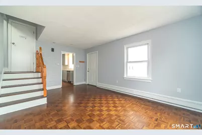 476 Ruth Street, Bridgeport, CT 06606 - Photo 10