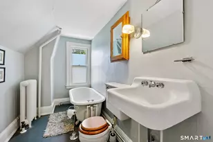 236 Oxford St, Hartford, CT 06105 - Photo 34