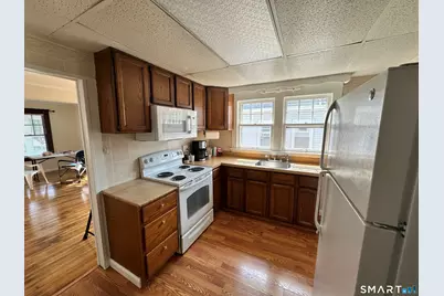 128 Grove Place, West Haven, CT 06516 - Photo 2