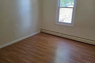 123 Golden St, Norwich, CT 06360 - Photo 6