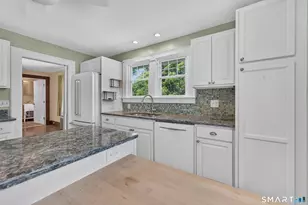 22 Goldberg Ave, Norwich, CT 06360 - Photo 18