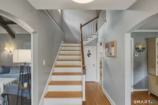 2 Stephen St, Manchester, CT 06040 - Photo 4