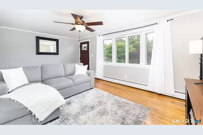 14 Fennwood Circle, Newington, CT 06111 - Photo 6