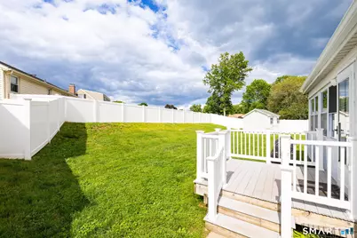 14 Fennwood Circle, Newington, CT 06111 - Photo 36