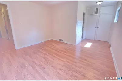 331 Campfield Avenue, Hartford, CT 06114 - Photo 10