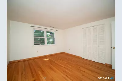 38 Landin Street #2nd Floor, Woodbridge, CT 06525 - Photo 14