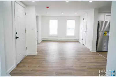 162 Hobart Street, Meriden, CT 06450 - Photo 6
