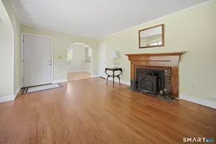 83 Utica St, Milford, CT 06461 - Photo 14