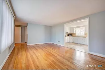 104 Clinton Street, Glastonbury, CT 06033 - Photo 8