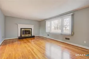 104 Clinton St, Glastonbury, CT 06033 - Photo 6