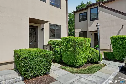 16 Bouton Street East #10, Stamford, CT 06907 - Photo 2
