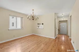16 Bouton St E, Stamford, CT 06907 - Photo 8