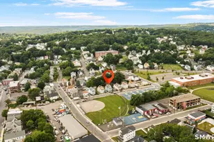23 Robinson St, Waterbury, CT 06704 - Photo 4