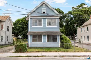 23 Robinson St, Waterbury, CT 06704 - Photo 2