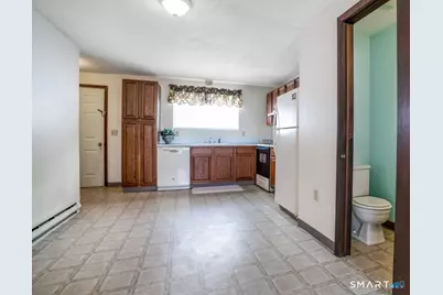 461 Spring Street #3B, Naugatuck, CT 06770 - Photo 4