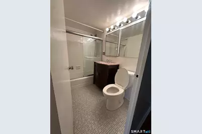 31 Woodland Street #2k, Hartford, CT 06105 - Photo 6