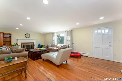 106 McDermott Circle, Hamden, CT 06514 - Photo 8