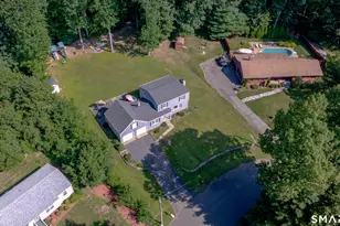 106 Mcdermott Cir, Hamden, CT 06514 - Photo 4
