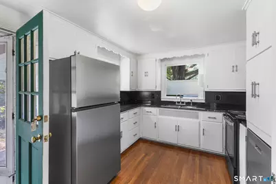 19 Armory Street, Hamden, CT 06517 - Photo 6
