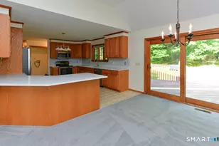 53 Holbrook Rd, Seymour, CT 06483 - Photo 8